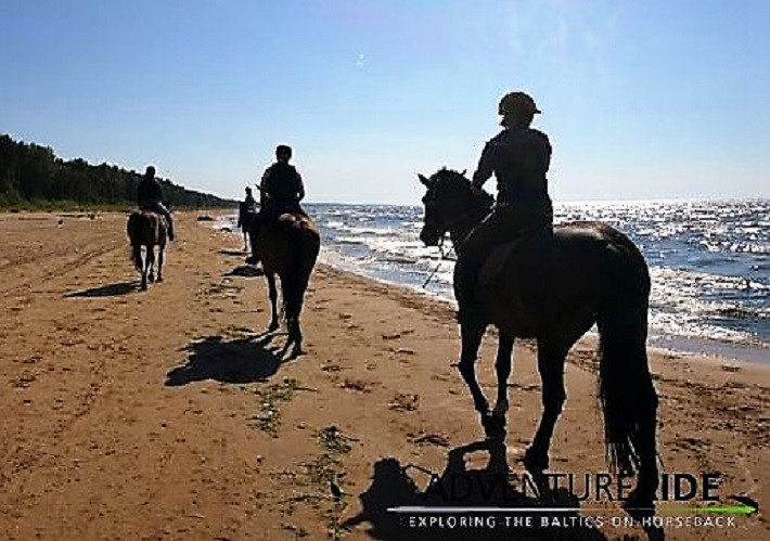 horseback riding vacations in Lilaste